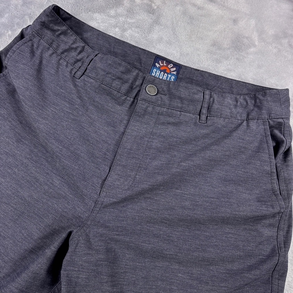 FAHERTY All Day Shorts Mens Size 33 Grey Hybrid Quick Dry Stretch 8" Inseam